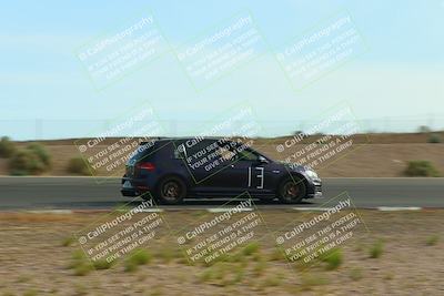 media/Jun-01-2025-CalClub SCCA (Sun) [[eae223c5dd]]/Group 1/Track Event 5/